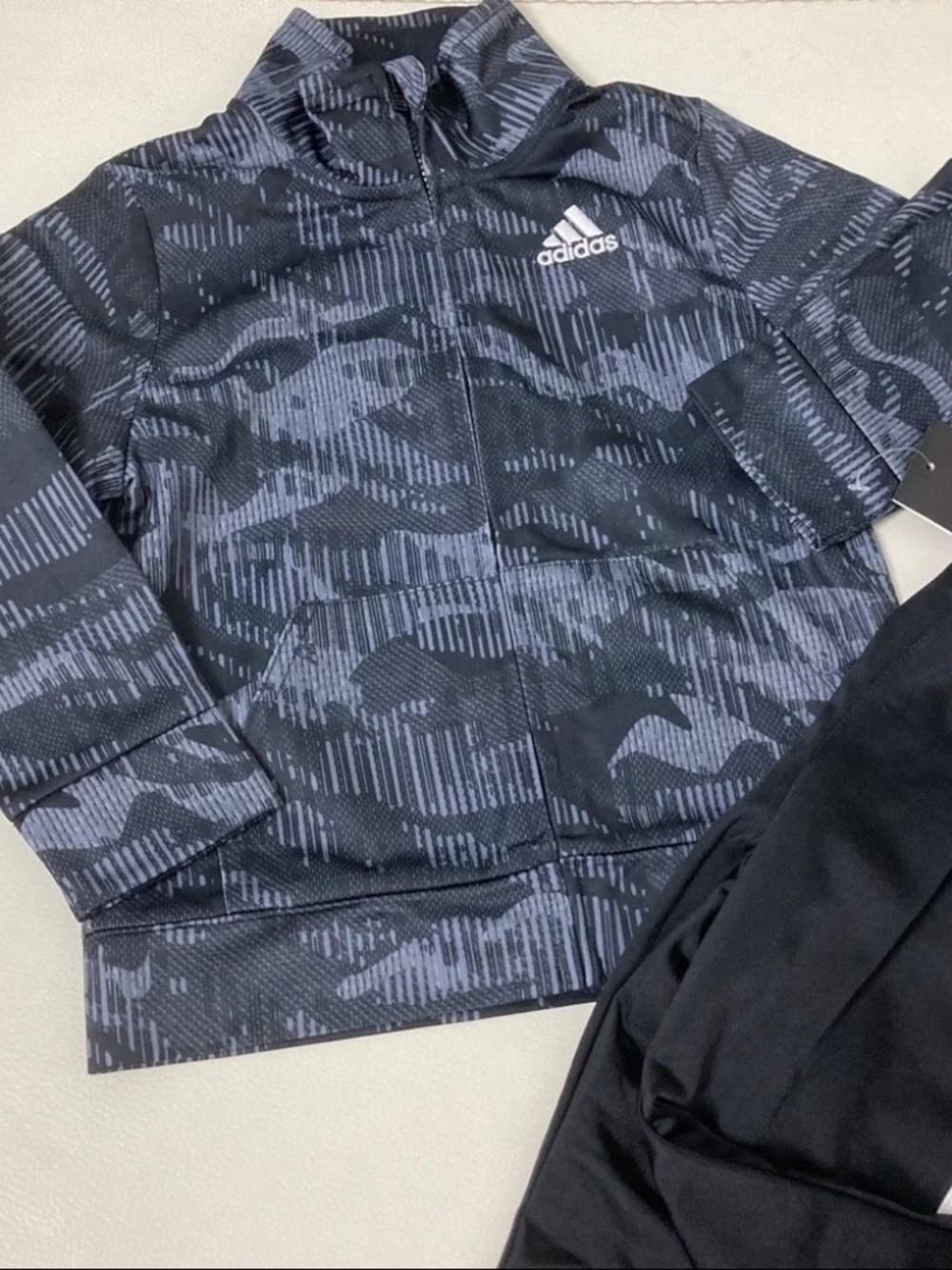 Adidas long sleeve top pants active outfit 4025 - Picture 2 of 6